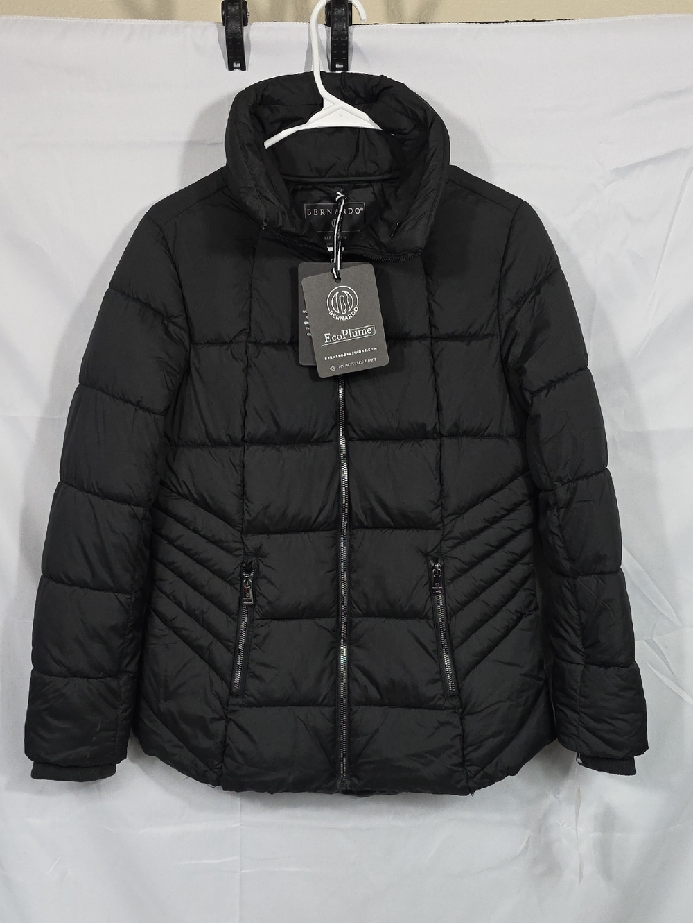 Bernardo Black Quilted Packable Puffer Coat Womens Size Small Very Warm (W605)